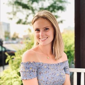 Meet your Posher, Lexie